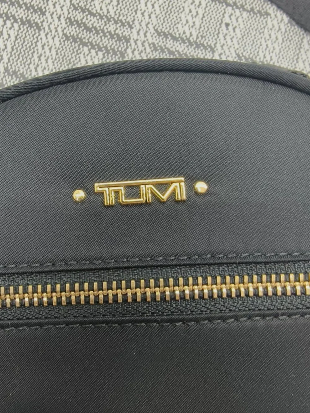 ❉ TUMI Voyageur Women’s Crossbody Bag